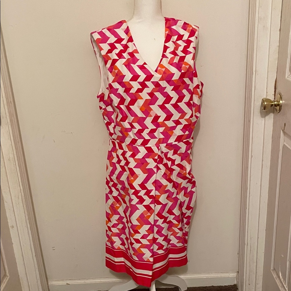 Studio One Pink and Orange Geometric V-Neck Midi Dress